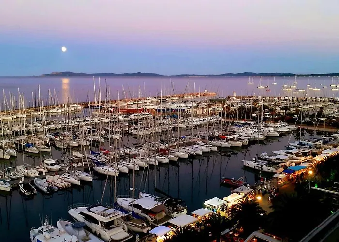 50 M2 - Le Port, Hyeres