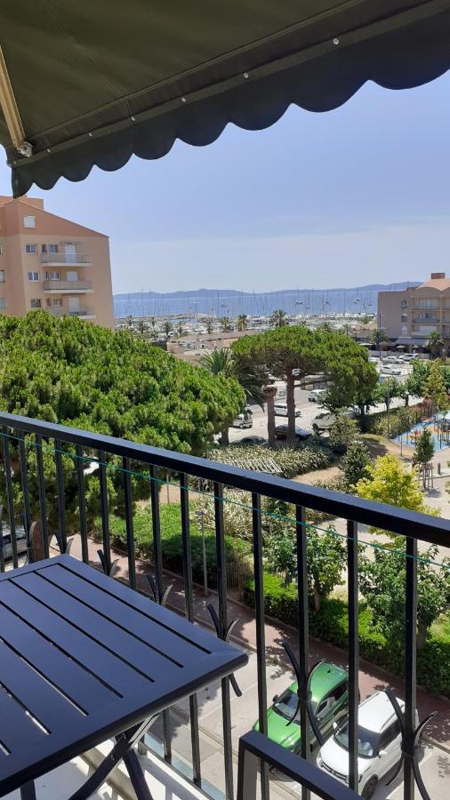 Apartment 50 M2 - Le Port, Hyeres